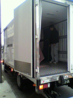 涙の倉庫番_f0082794_23473293.jpg